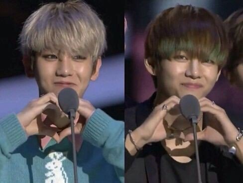 Beautifulg10's tweet photo. I am so happy😊. For me k-pop is a big family and all fandoms are siblings. I purple you all💜💜💜💜💜💜💜
#EXOLsandARMYsUNITED https://t.co/pOxSBmqkx8