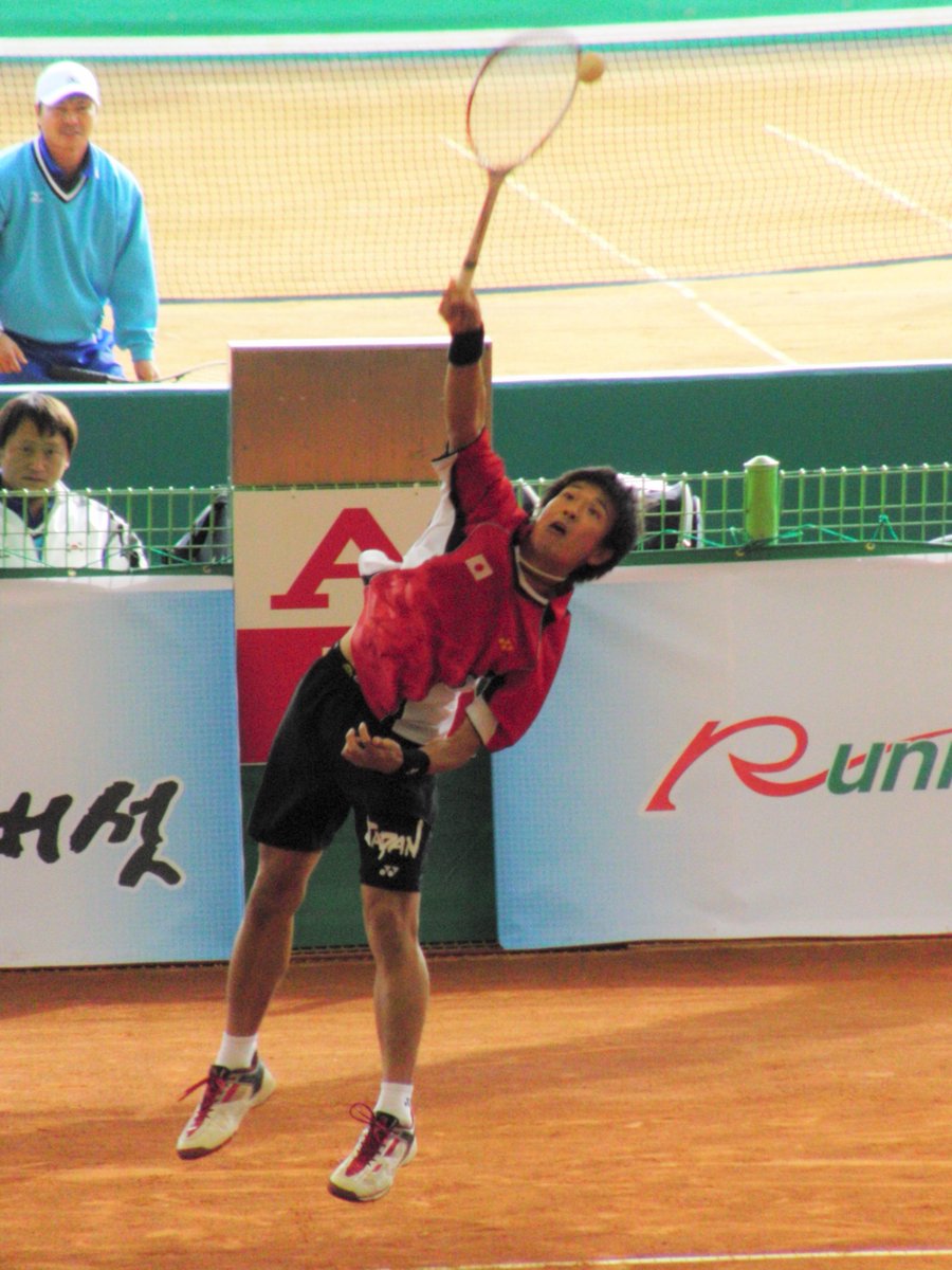 田中和雄 No Twitter キム ドンフン 韓国 韓国のソフトテニス界だけではなく世界のソフトテニス 界を支えてきたキム ドンフン選手が引退し ｎｈ農協のコーチに就任するそうです 2008年韓国のムンギョンで行われたアジア選手権が国際大会デビューでシングルスと国別