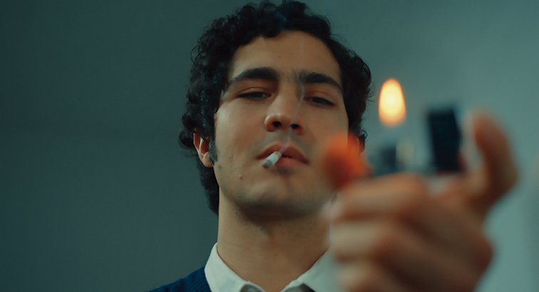 Chino Darín en El Ángel 🎬
Este año, <a href="/chinodarin/">Chino Darín</a> protagonizó el film #ElAngel, junto a Toto Ferro, que fue la película argentina más vista, elogiada por el público y la crítica. 
Mirá el clip 👉youtube.com/watch?v=EQ8XNH…
Cc #ChinoDarin #Cine