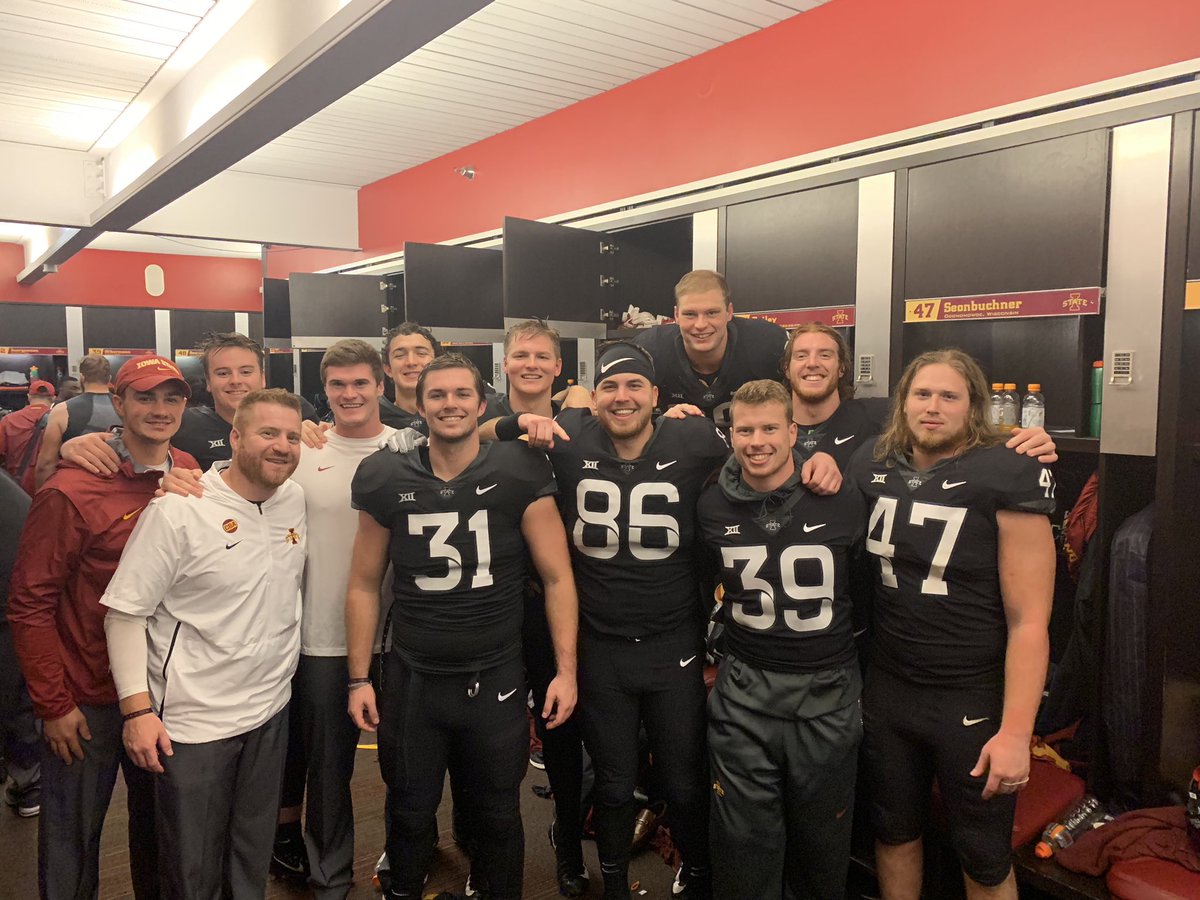 Couldn’t be more grateful for this group of young men this past year. Proud to be a part of continuing to build something special in Ames! 

Especially grateful to @seonbuchner23 and @Cole_Anderson86 for leading daily!

Continue to Chase Greatness! 

#WeBeforeMe #ToughPeopleWin