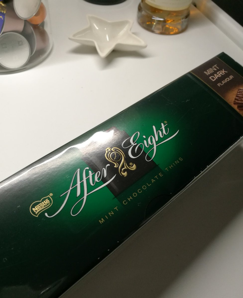PiaWaisto's tweet photo. Uhka vai mahdollisuus? 
#400gr #nääyyteenyt https://t.co/paP9OXAodq