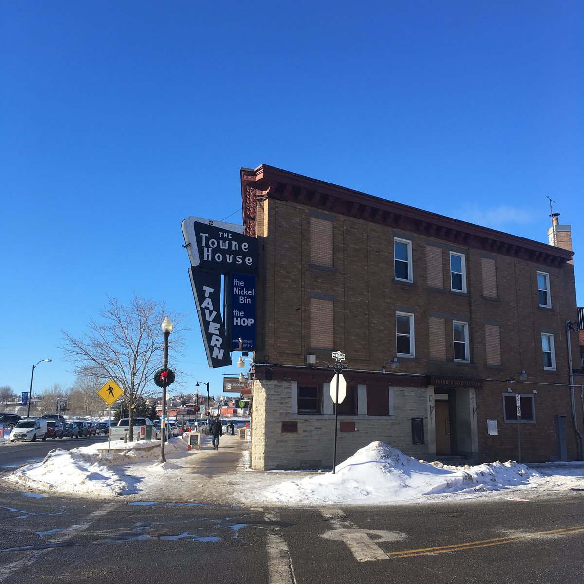 thepagetheatre's tweet photo. Page Theatre member @RayBoulay hitting some hometown haunts in #Sudbury @sudburydotcom @thetownhouse #stompingtom #bignickle legendary #townhousetavern https://t.co/nTRLZGTjcQ