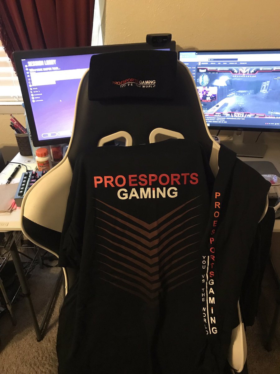 GruntDaScruB's tweet photo. @You_vs_TheWorld Got my gear!! Thank you and good looking out! https://t.co/gsjuxtpKsn