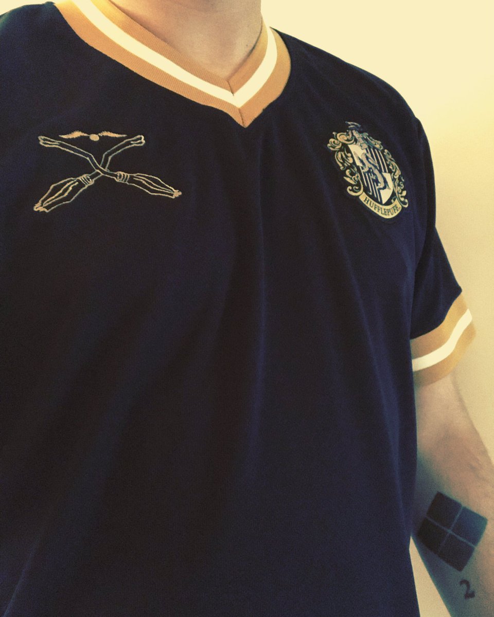 LukeEasterling's tweet photo. #unafraidoftoil #hufflepuff https://t.co/0yqKElLcFa