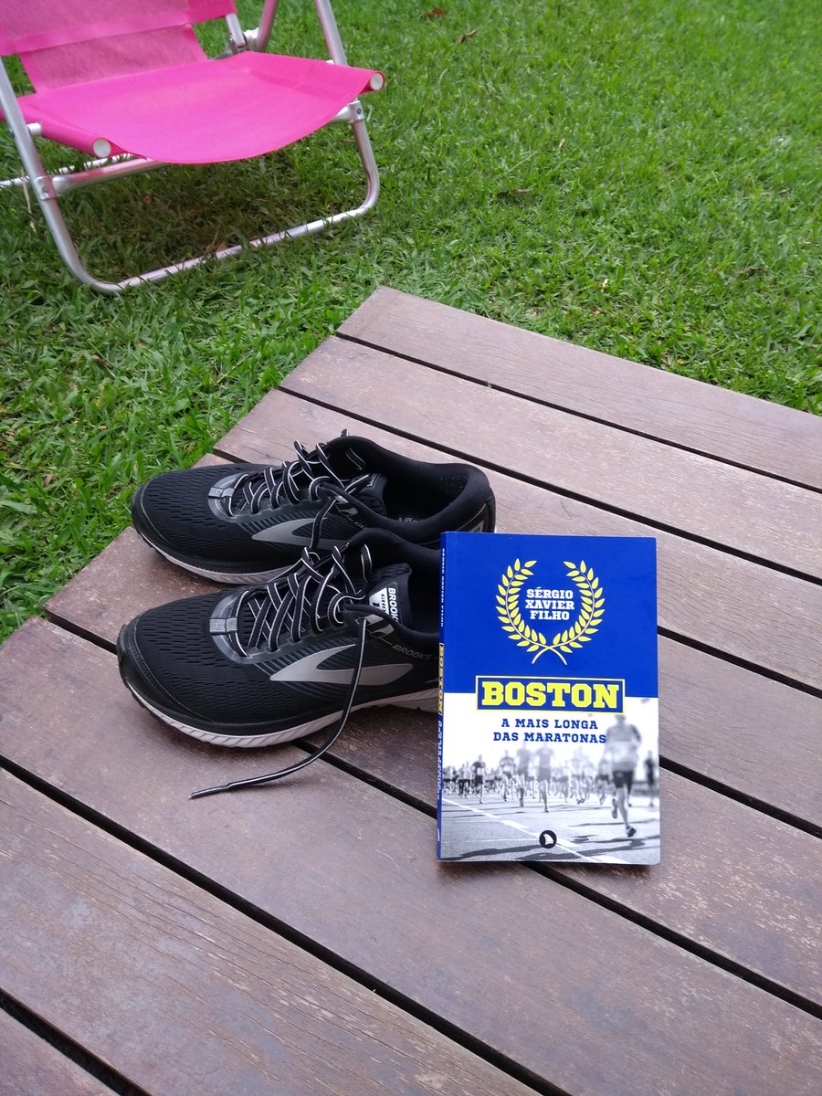 Okik666's tweet photo. @sxavierfilho, a história q não termina, terminou agora a pouco na praia. Deixei o pessoal lá, peguei meu companheiro preto, e lá vamos nós. Obrigado!🏃 https://t.co/6cPjS0o5Y9