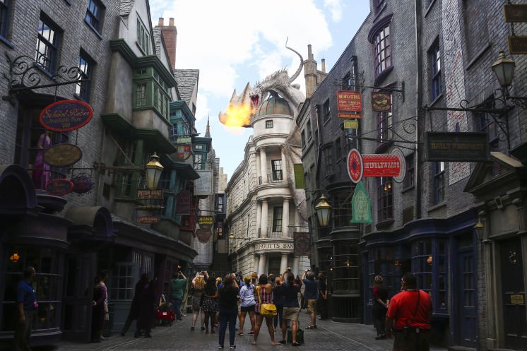 Hogwarts tweet media