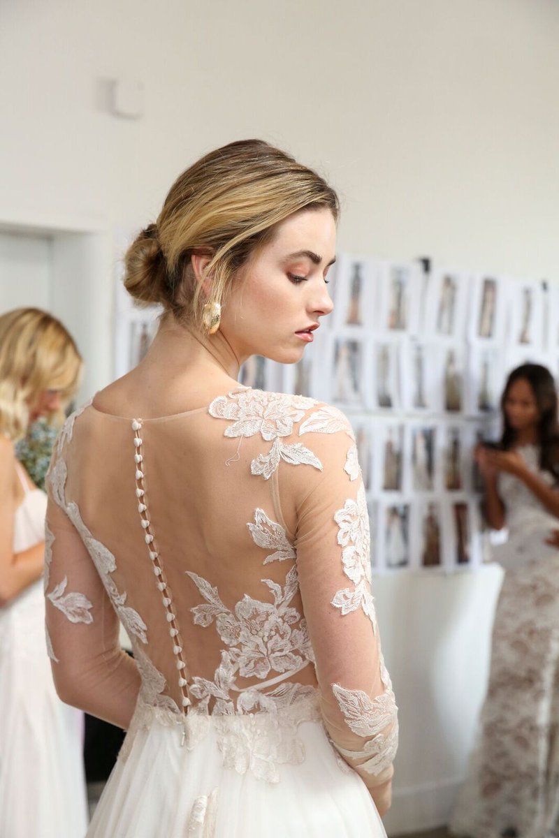 WattersWtoo's tweet photo. This romantic gown is covered with lace bouquets worth picking. 

More dress details here: https://t.co/3ZzIeKUKQQ https://t.co/IBoyq7oRMn