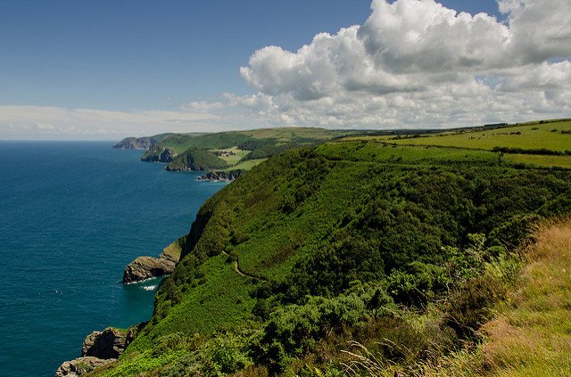 ExmoorNPCs's tweet photo. Do Something Incredible on #Exmoor in 2019 #2
Walk the long distance trails that pass through @ExmoorNP - @swcoastpath @twomoorsway @coleridgeway @TarkaTrail #ExeValleyWay. Info, guide books & maps available @ExmoorNPCs #Dulverton #Dunster #Lynmouth @visitexmoor @ExmoorMagazine https://t.co/vZqSawN8jN