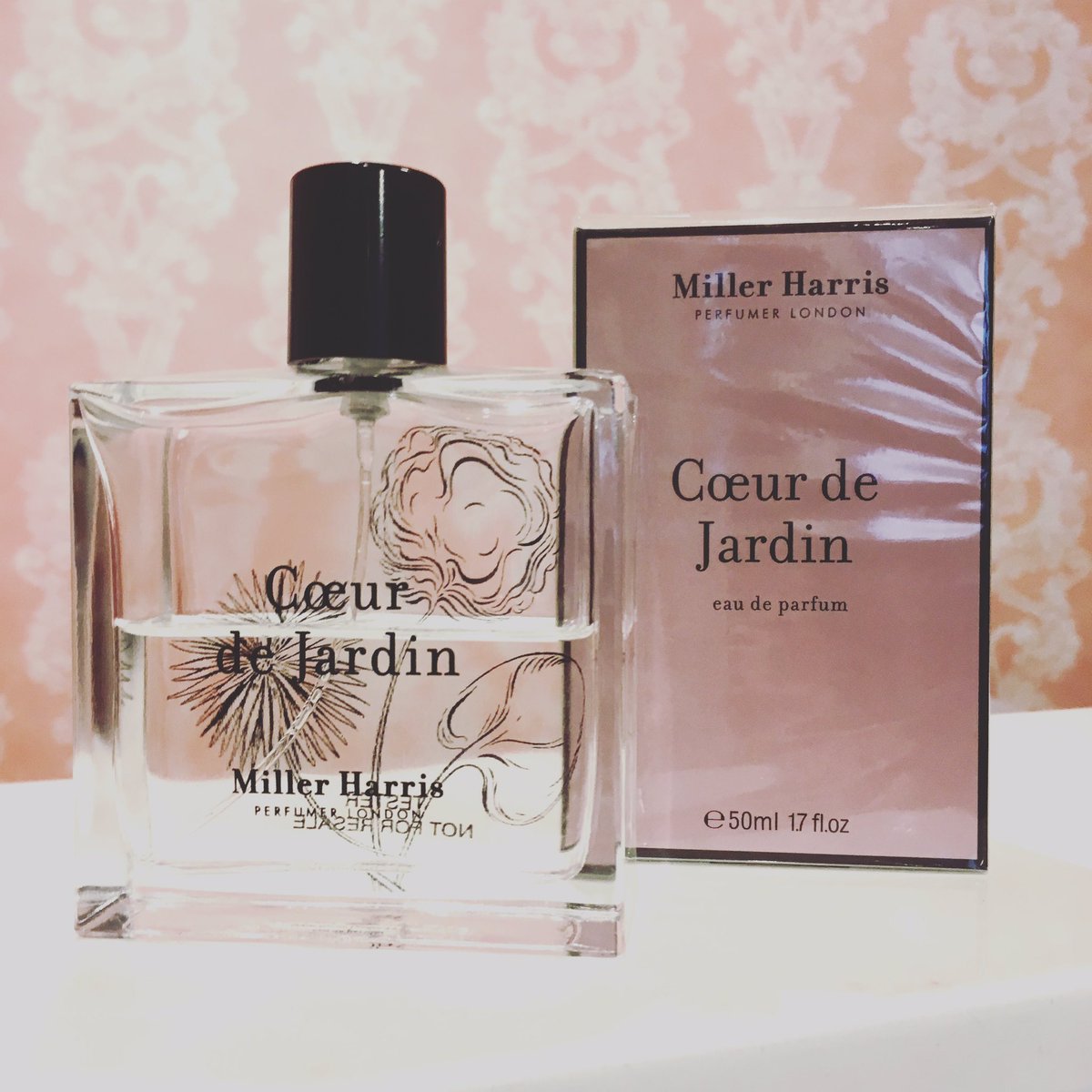 Oohlaglam's tweet photo. Christmas may be over, but there’s still plenty of joy to be had at Ooh la la as you can pick up a Miller Harris fragrance for just £56.25 - that’s £18.75 off the RRP. Happy twixmas! 
.
.
.
#perfume #fragrance #millerharris #savings #twixmas #sale #Brentwood #Essex #Oohlala https://t.co/HQ8ETG9347