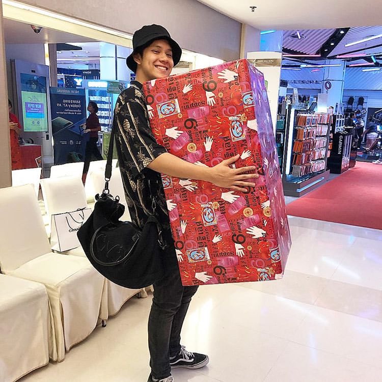 ภูมิใจกับการเลือกของขวัญที่ #ใหญ่ไว้ก่อน