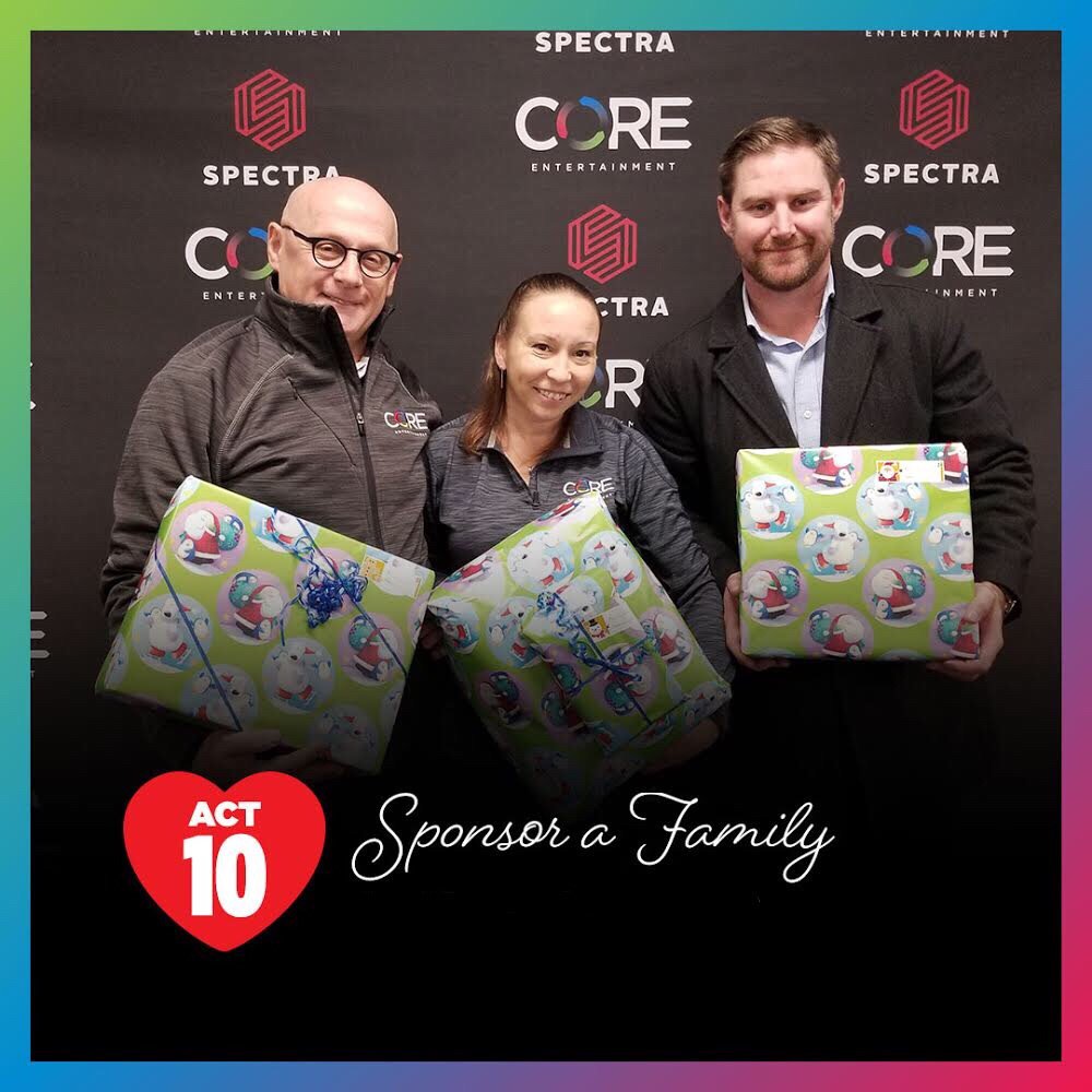TDColiseum's tweet photo. Act 10: Spectra shared and cared for a local family in Hamilton by sponsoring them with presents and gift cards to their neighbouring grocery stores. 
🎁🍽
#coreentertainment #Spectraexperiences #atthecore #Cityofhamilton #tourismhamton  #hamont https://t.co/SzfalriXUx