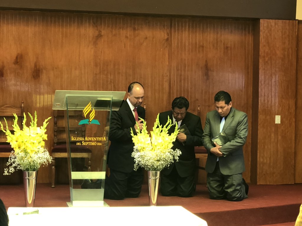 Presentación del Prof. Manfred Pérez y Pr. Edwin Huanca, nuevo director y nuevo capellán del Colegio Puno respectivamente. <a href="/Pr_RonaldAquije/">Ronald A. Aquije H.</a> <a href="/DerlyHuanca/">Derly Huanca</a> <a href="/josechasiempre/">José Chávez</a> <a href="/AdventistasUPS/">Adventistas Perú - UPS</a> <a href="/AdventistasMLT/">Adventistas MLT</a>