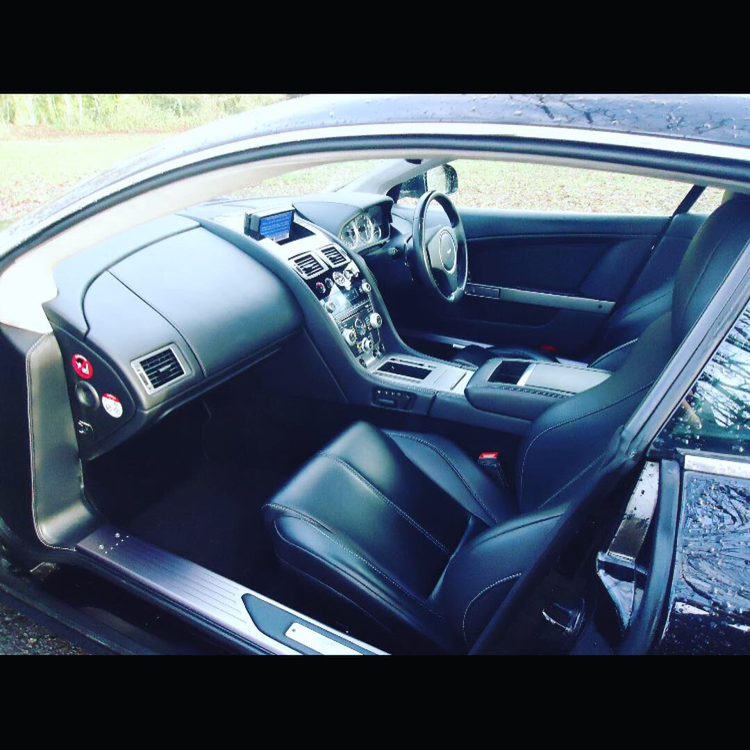 CardiffcarsCom's tweet photo. 2010 Aston Martin DB9 6.0 V12. £41,995 or £843 a month. #CardiffCars see website for more info. https://t.co/mqcZUlgOVy