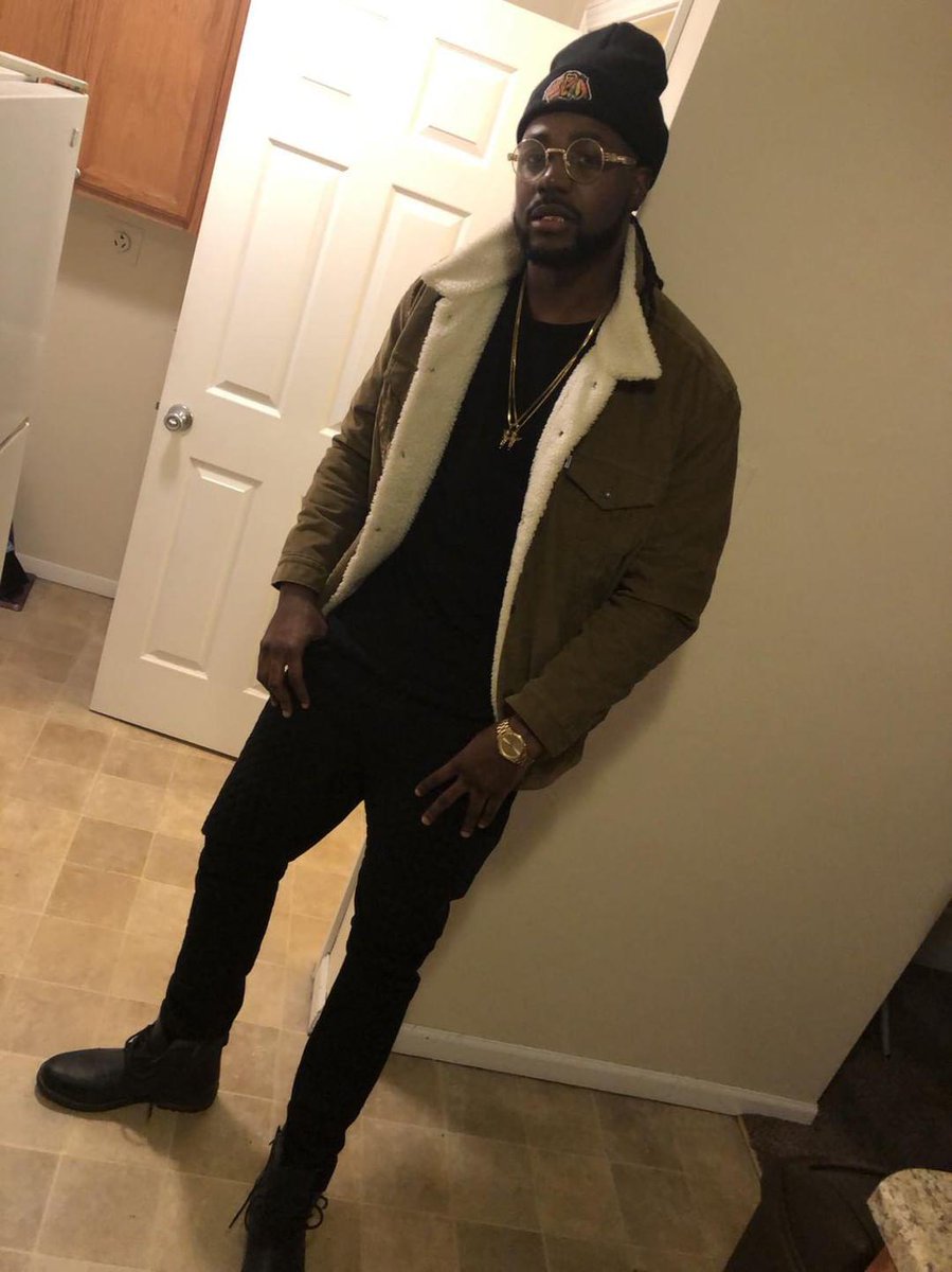 Mikefromthe9's tweet photo. "I got dressed and finally took a few pics" π€πΏ
#SauceGod π―
#FleeGod πͺπΎ
#MikeFromThe9 πβ οΈπ€ https://t.co/Ovi7mAbWMm