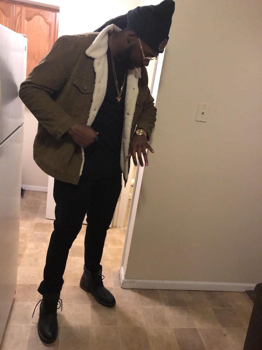 Mikefromthe9's tweet photo. "I got dressed and finally took a few pics" π€πΏ
#SauceGod π―
#FleeGod πͺπΎ
#MikeFromThe9 πβ οΈπ€ https://t.co/Ovi7mAbWMm