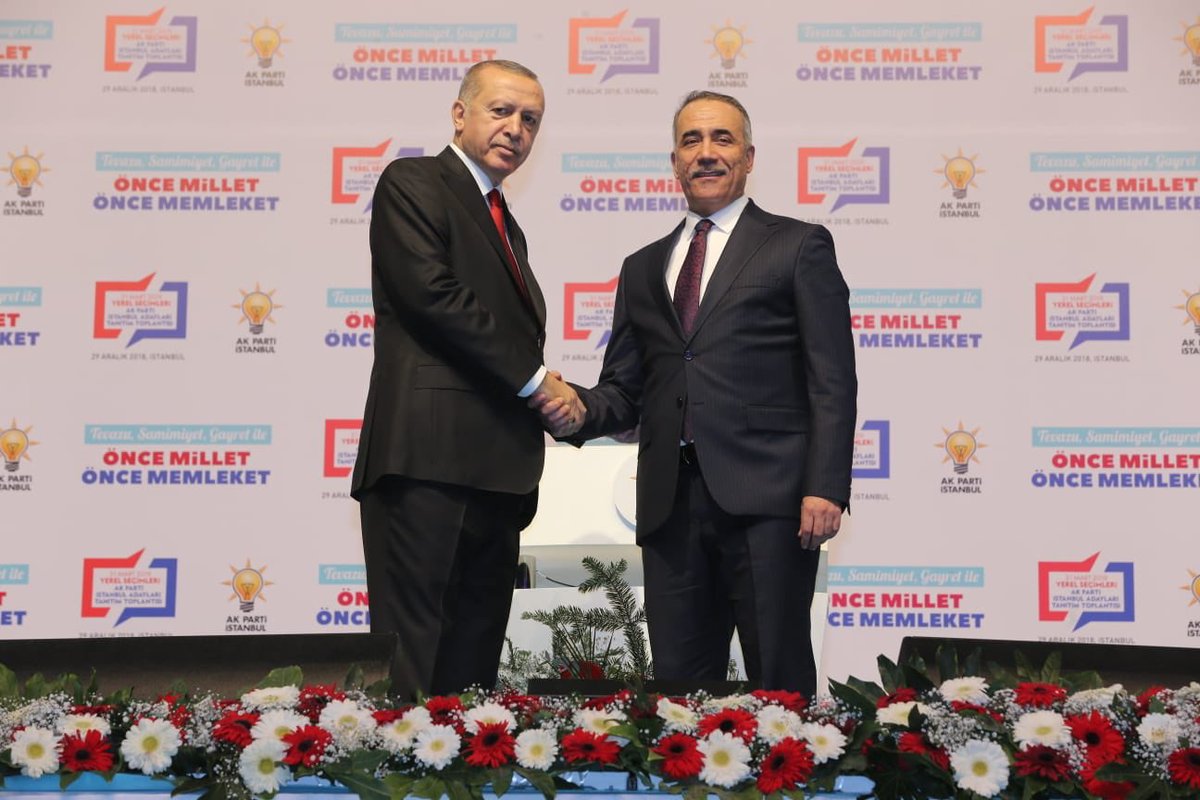 avadursun's tweet photo. Çıktığımız bu kutlu yolda; Cumhurbaşkanımız, Liderimiz @RT_Erdogan beyefendinin bize teslim etmiş olduğu Sultangazi Belediye Başkan Adaylığı emanetini, dava sadakati, şuur ve azimle, teşkilatımızla birlikte çok daha yukarılara taşıyacağız. Rabbim yardımcımız olsun. https://t.co/B3jVZWiWUD