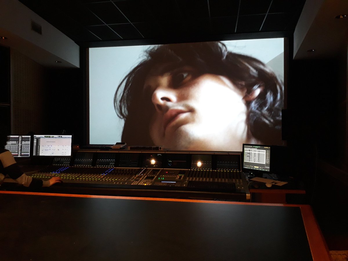 fabienzocco's tweet photo. Mix et finalisation d'Attack the sun @lefresnoy
#attackthesun #gwendalsartre #fabienzocco #film #intelligenceartificielle https://t.co/0nI3Cl4vAf