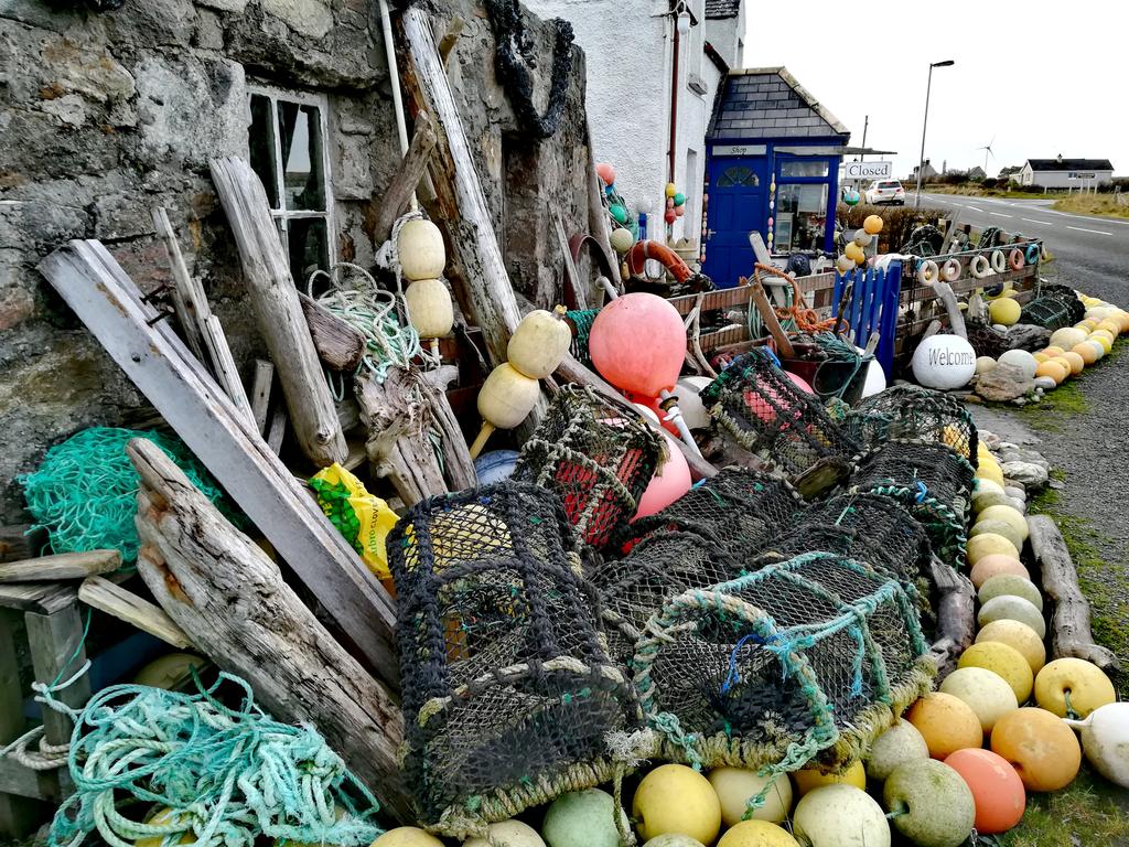 26cabinfever's tweet photo. More colours of Scotland-Isle of Lewis. https://t.co/Q1F3Z8gQCv