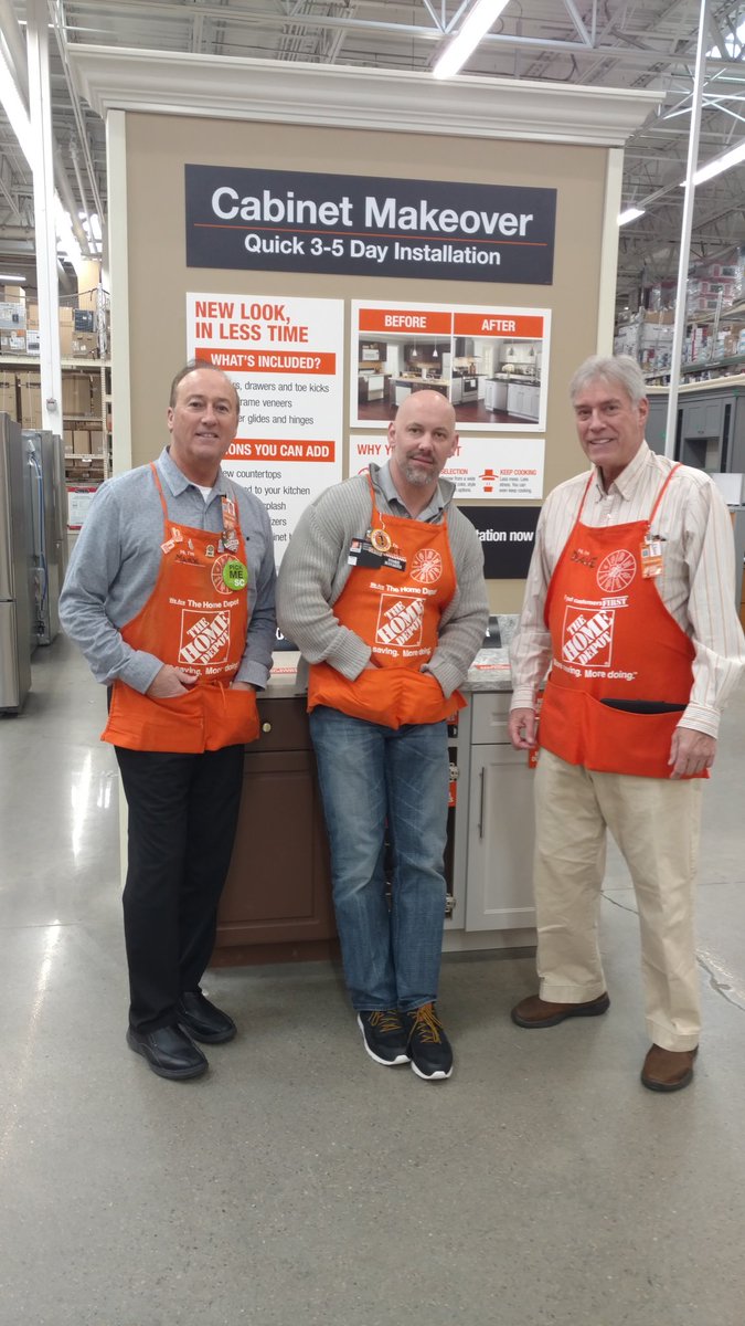 doucettehdi's tweet photo. SM Dave with SC Mark and Store Manager Mike in Waltham store 2674 working hard to get customers signed up for cabinet makeover appointments.
@MarkScalfani @thdglenbass https://t.co/HNf0Pxg8j4