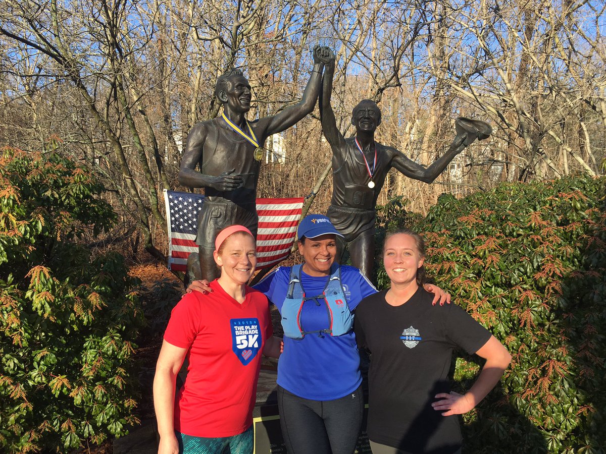 Becky_Haugh's tweet photo. Training for the #BostonMarathon2019 for a charity team has already been such a phenomenal experience. Every Saturday, a coalition of 24 smaller charities meet to do our long run. To learn more about #RunSSH and #TeamSSH click here: https://t.co/YEnAAZI4cq https://t.co/VZJPAdxKGQ