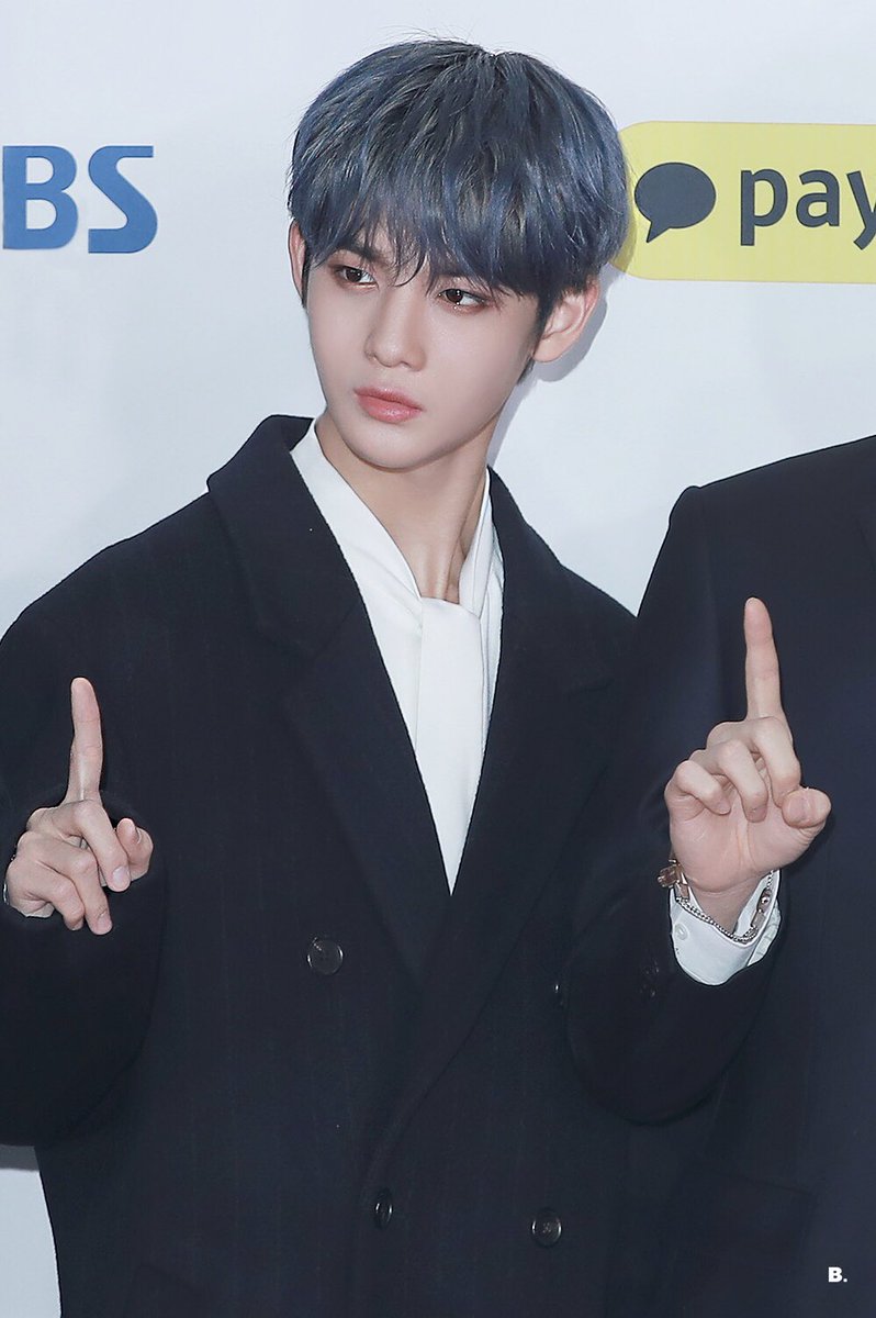 bbb_0510's tweet photo. 181225 가요대전 레드카펫 #배진영
이런머리색도 넘 찰떡되버리네 배지녕 https://t.co/GHFYme9SKQ