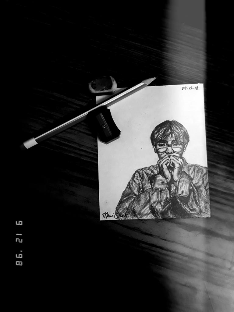 _mani_dixit_'s tweet photo. Happy Birthday!
보라해 💜

@BTS_twt 
@BigHitEnt 
@bts_bighit 

#HAPPYVDAY #TaehyungMayYouShineBright #KimTaehyung #KimTaehyungDay #SingulariTaeDay #IPurpleYou #IPurpleYouDay #BTS #btsfanart #taehyungfanart https://t.co/kiKwxB4a9l