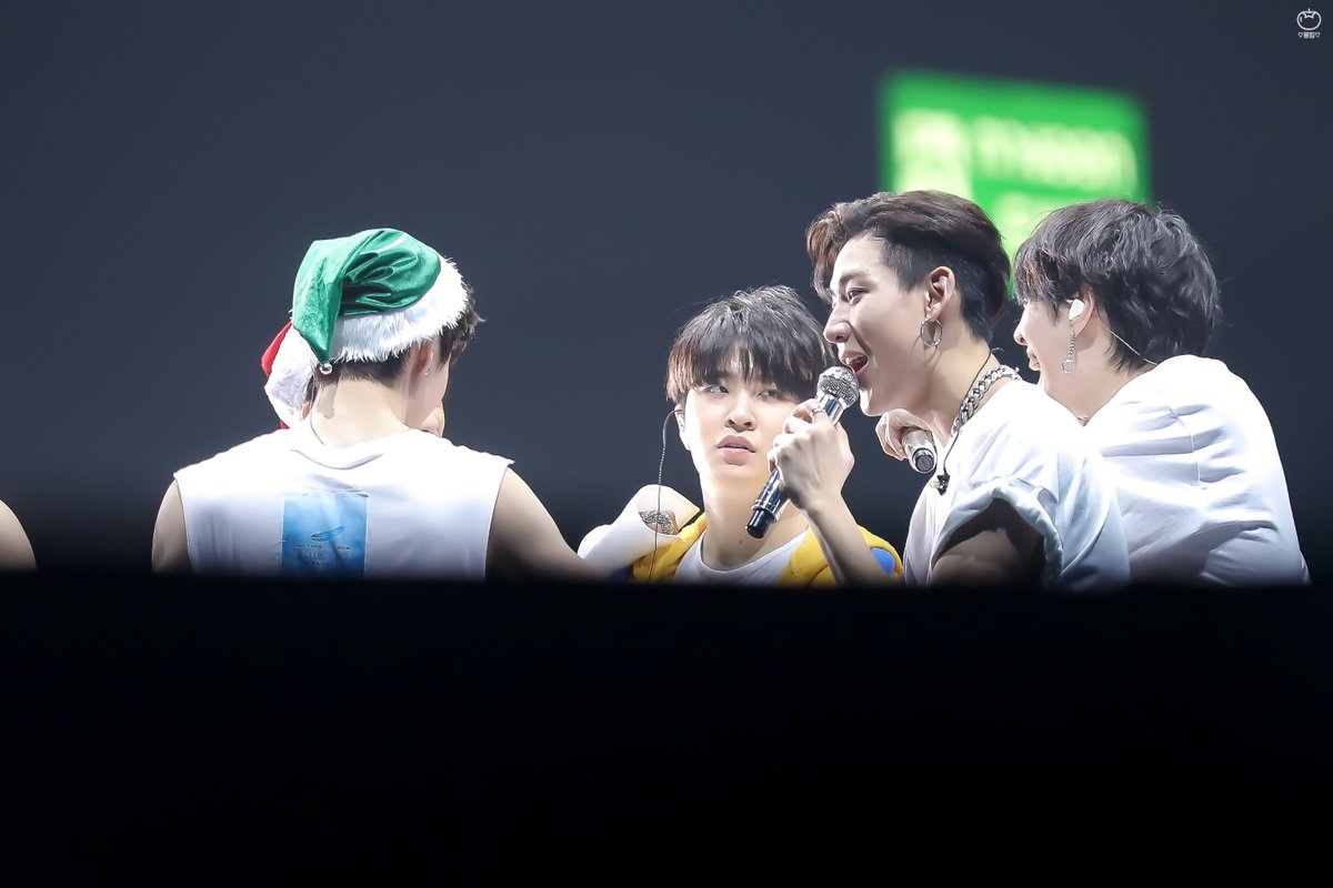 wwratsamee's tweet photo. HQ 181221 

แก้มนุ่มไหม?ขอจับบ้างได้ป่าว? 😍😍

#BamBam #Mark #MarkBam #Nestival2018inBangkok https://t.co/22zcyca7VB