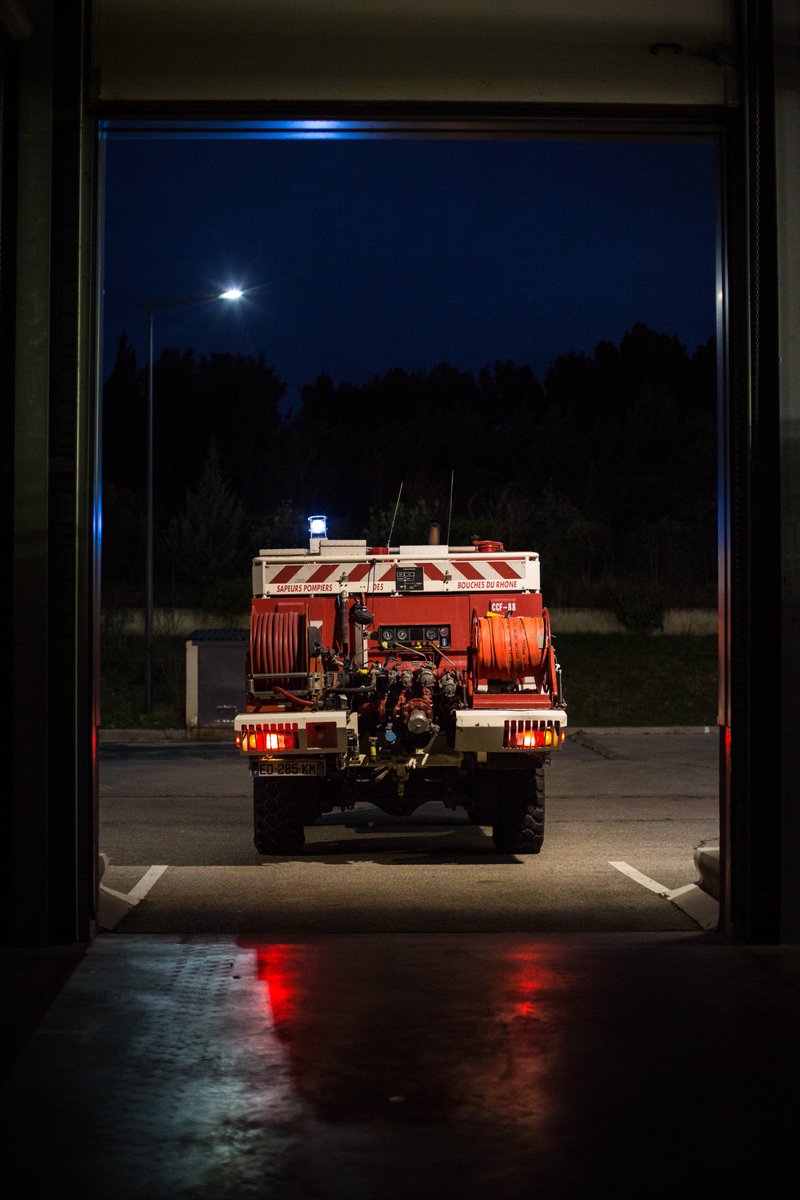 FranckBessiere's tweet photo. Un CCF des @pompiers_13  au CS de Concors. 
🚒 📷 Photographe expert du quotidien du SDIS13 🚨
Diffusé par @studiohanslucas propulsé par @hl.marseille #sdis13 #firefighter #firefighters #pompier #feudeforet #photographer #expertphotographer #expert #photojournalism https://t.co/kLTs168kf1