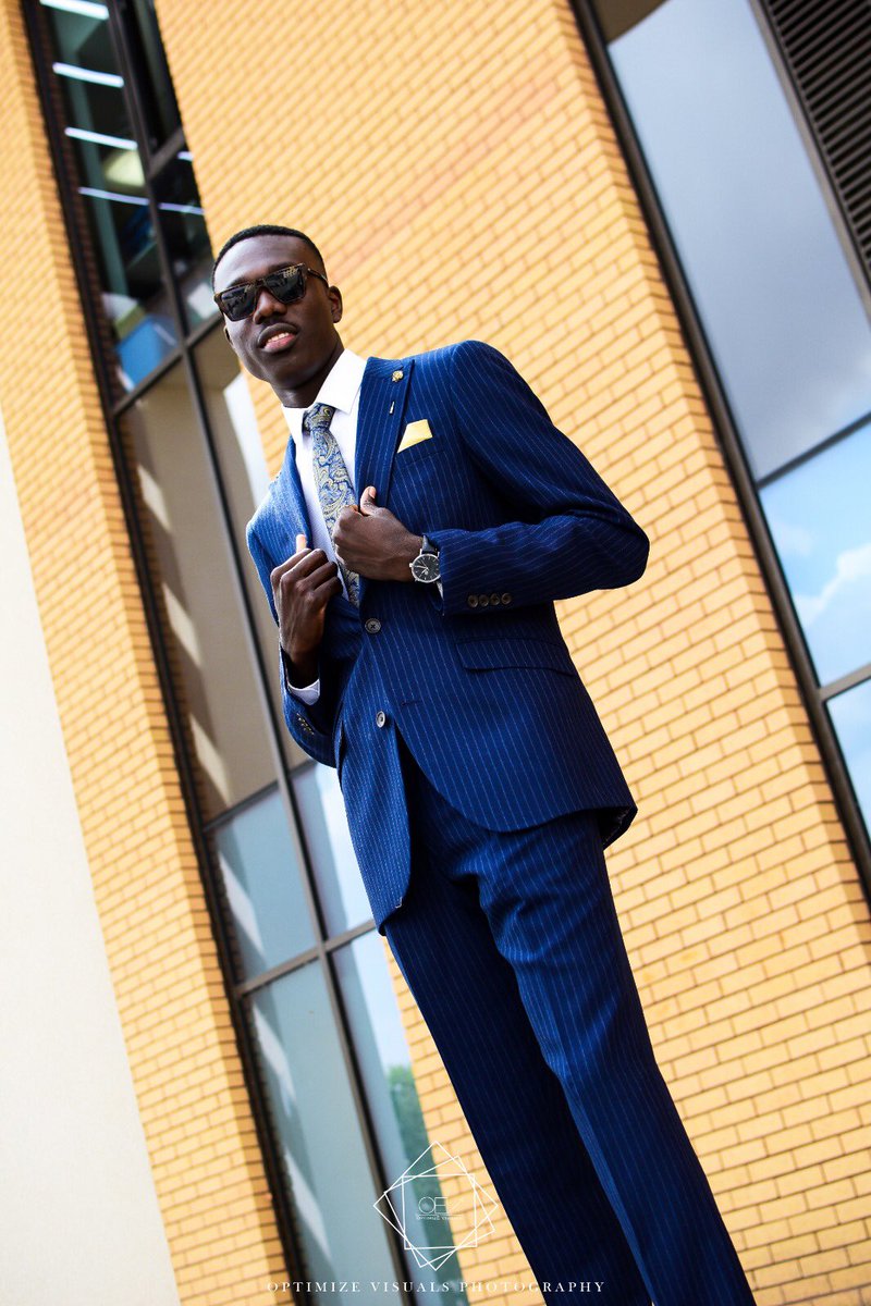 optimizevisuals's tweet image. #top4of2018 graduation pics