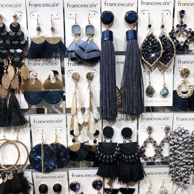 Your NYE outfit needs some statement makers. Head to the boutique and get ready to shine! ✨ francesc.as/2VikGVZ