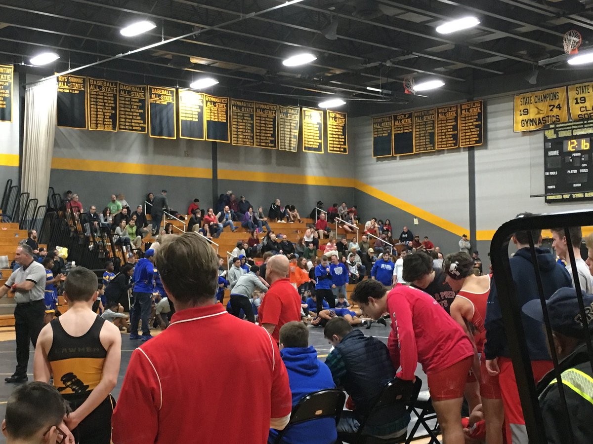 JLHSAthletics's tweet image. Great turnout at the Joe Beler Duals at Jonathan Law today!!! #ctwrest #scc25