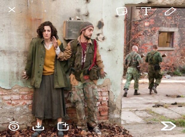 سابقئُ بجاِنبك مهما،كانَت الظروفّ                           - 💛🖇♪ءٌ