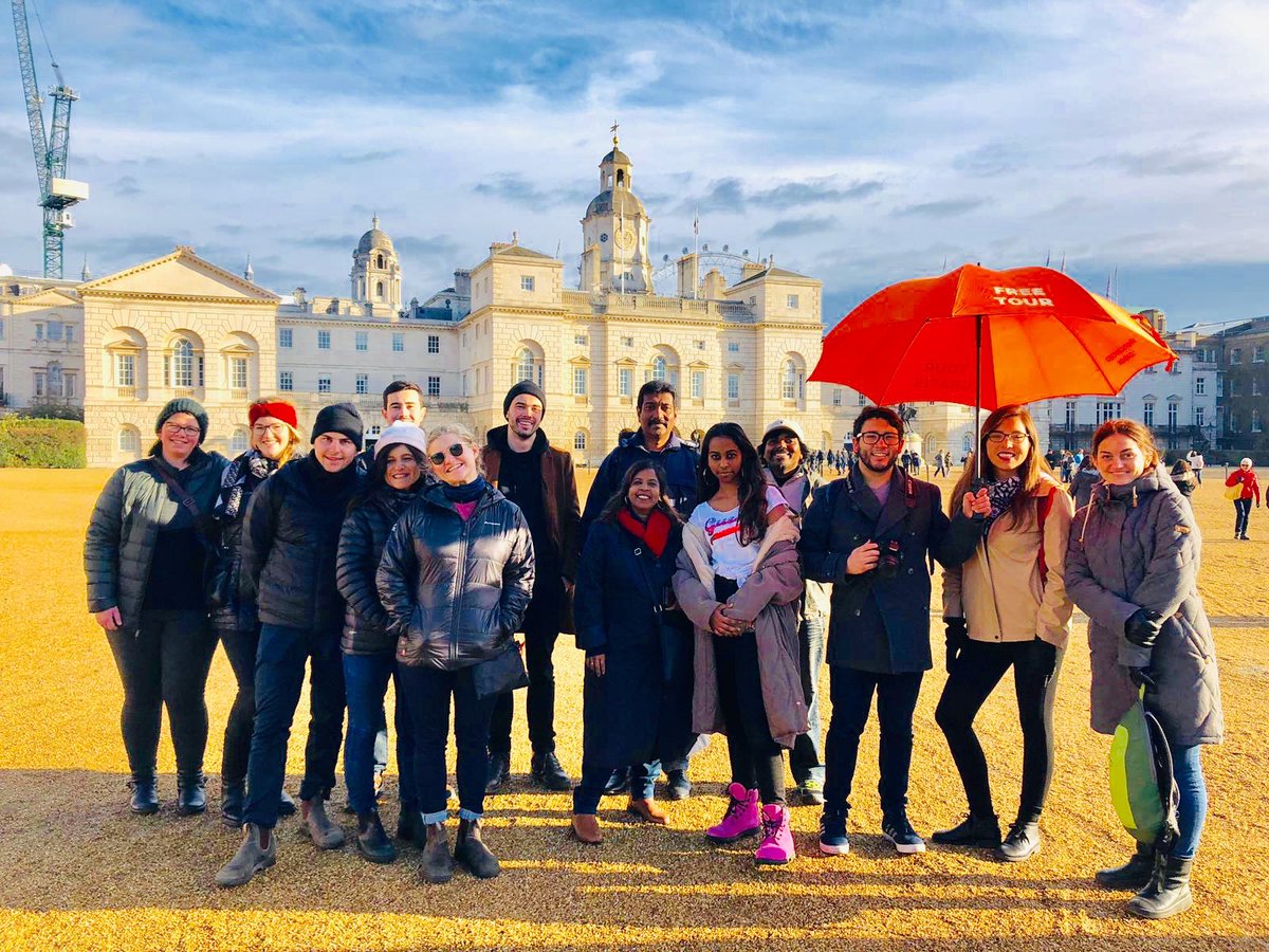 UndiscoveredLon's tweet photo. Big thanks to the awesome people out on our Free London Tour! #undiscoveredlondon #freetour #freewalkingtour https://t.co/Mt031bluG6