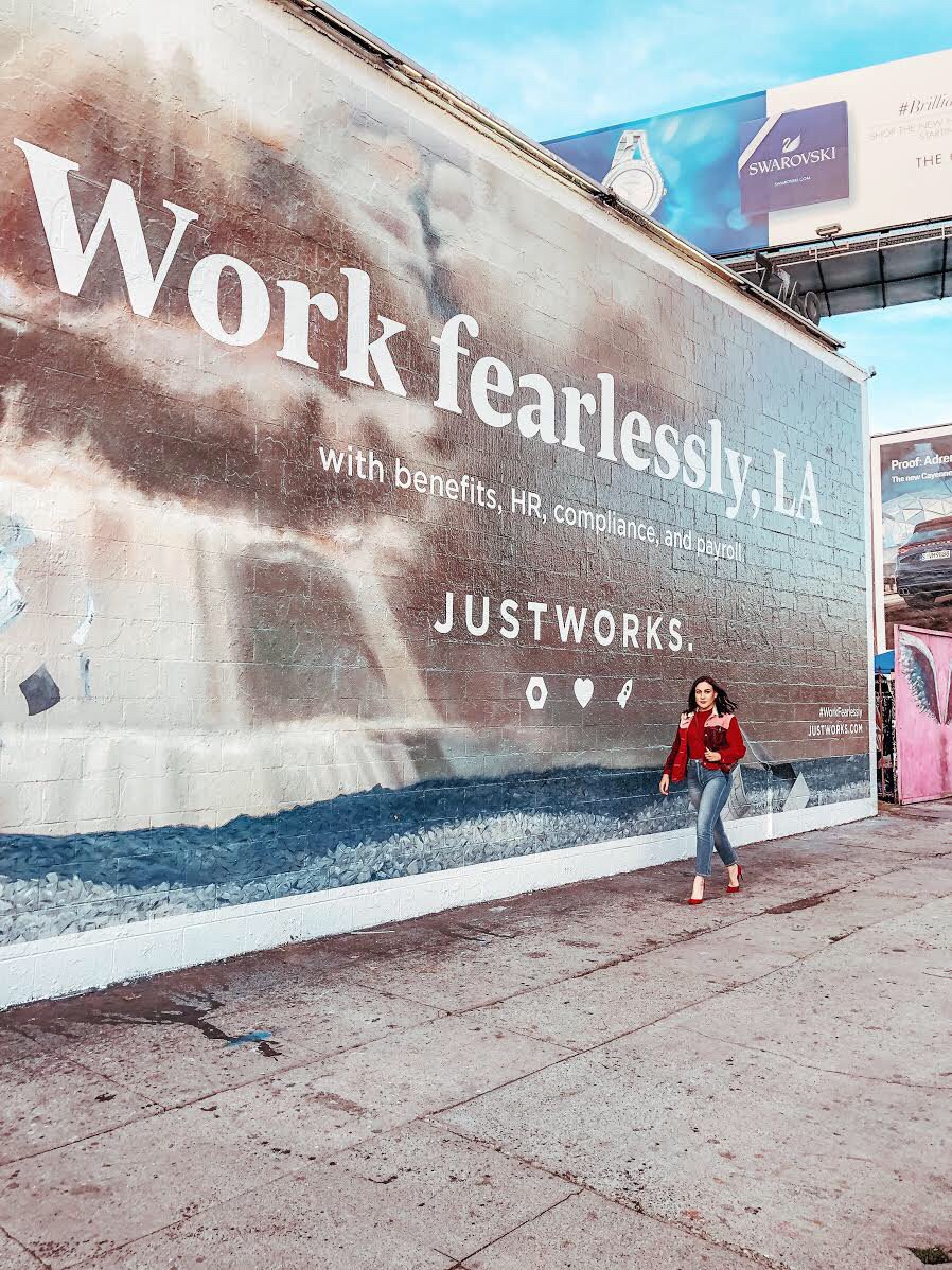 justworks's tweet photo. Founder, writer, operations manager, and actress.
@TheLauraBarrett
shows us what it looks like to #WorkFearlessly as an #entrepreneur. ✨ https://t.co/vNZa67EdPQ