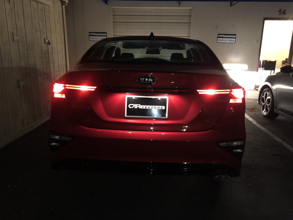 CarVendorz's tweet photo. 🚨Happy Cutomer Alert 🚨
Congrats to our new #CarVendorz family mamber with her 2019 #Kia #Forte. Yes, we work with any credit and you can lease or purchase any make and model at wholesale price. Your new 🚗 is only a 📞 away! #kiaforte2019 #kiafortedeals #kiadealer https://t.co/jNRupyus0Q