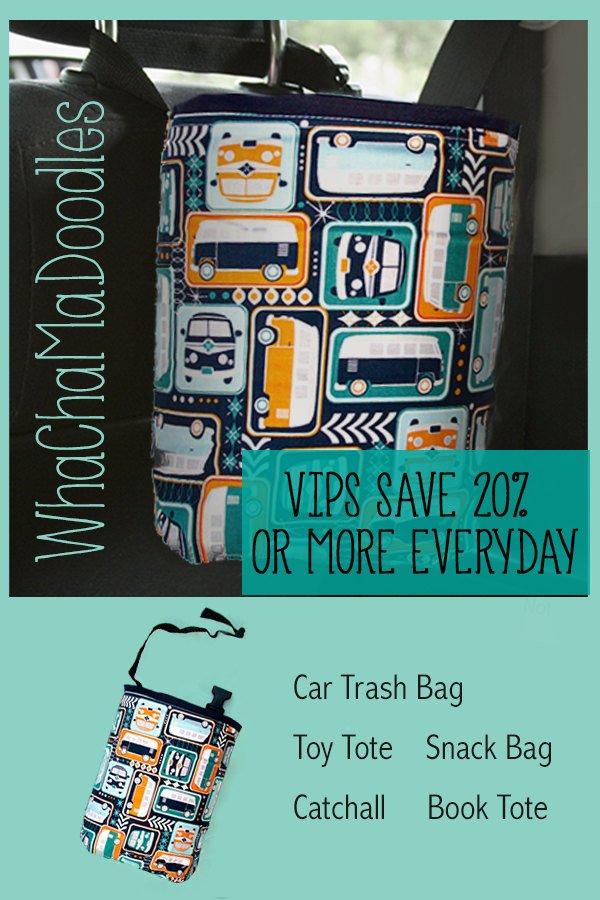 Sturdy Car Trash Bags with leakproof plastic liner and adjustable strap. Cute backseat car accessory with free shipping etsy.me/2s1XDB8 
#storage #trashbag #carorganizer #storeall