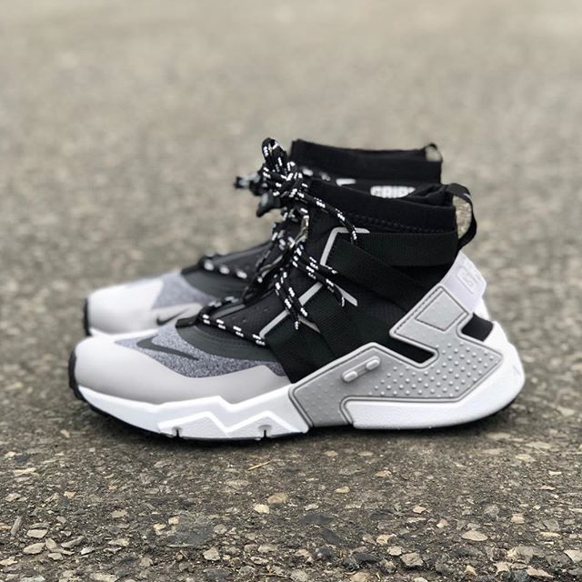 men's nike huarache gripp casual shoes