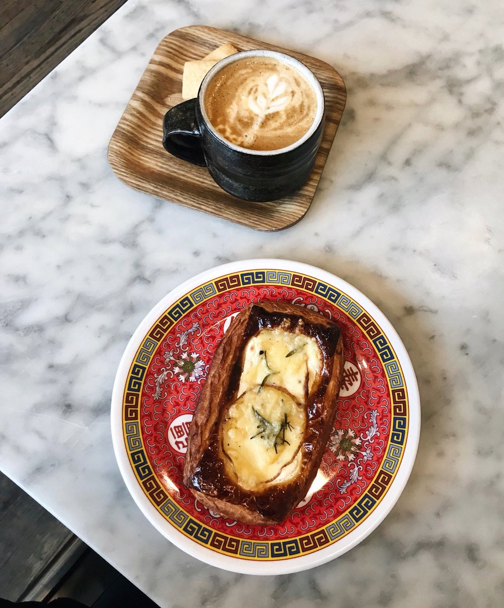 tiffwc_'s tweet photo. Vibes at Maketto https://t.co/6PvHd5cBHR