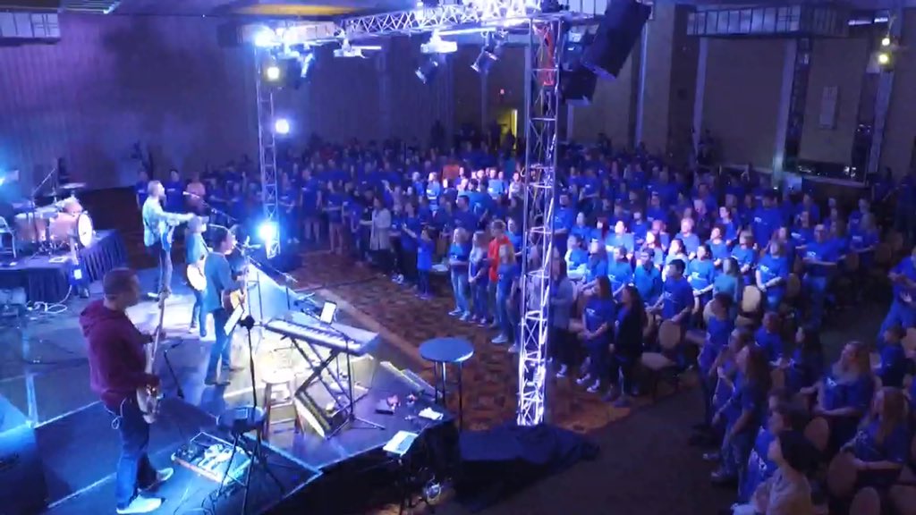 WinterBlastConf's tweet photo. Awesome morning of worship! #Reckless #WBlast18 https://t.co/7RPgYMveAg