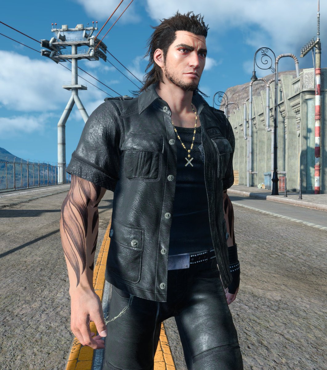 Glorious_Gladio's tweet photo. Gladio's Crownsguard Fatigues, with a shirt! This version has appeared in FFXV media, so I hope everyone that wanted this design in-game enjoys my attempt to recreate it as a mod~ DL: https://t.co/2JrQGvua9v #FFXV #FF15MOD #FF15MODWATCH https://t.co/NaxvLbOMFp