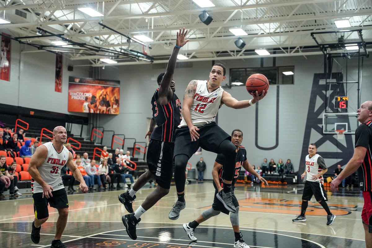 FindlayOilers's tweet image. Lots of fun was had at this afternoon's men's basketball alumni game. Good to see these faces back in Croy Gymnasium!

For 📸, click here: athletics.findlay.edu/sports/mbkb/20…