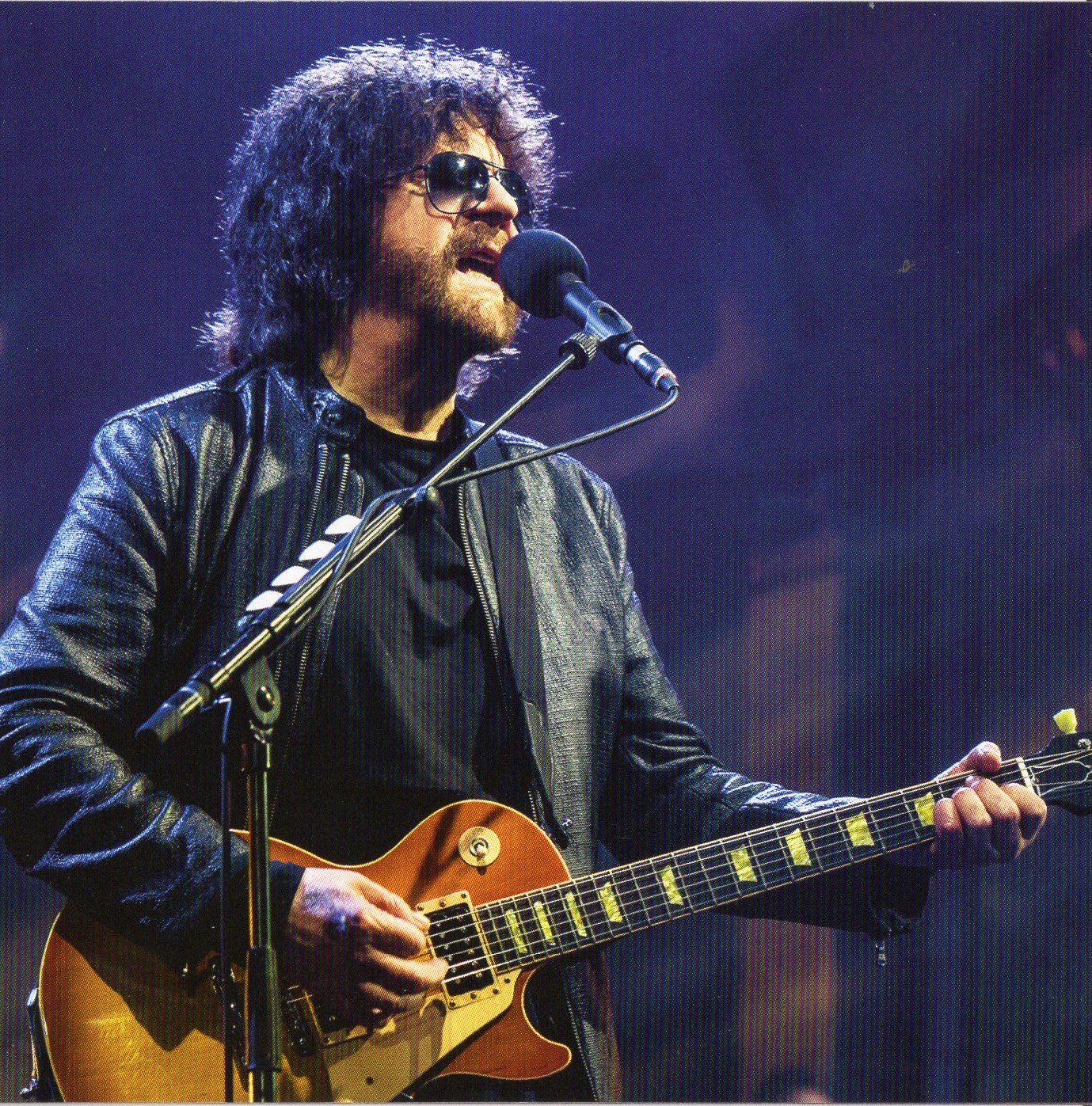 12 30                            Happy Birthday to Mr.Jeff Lynne! 