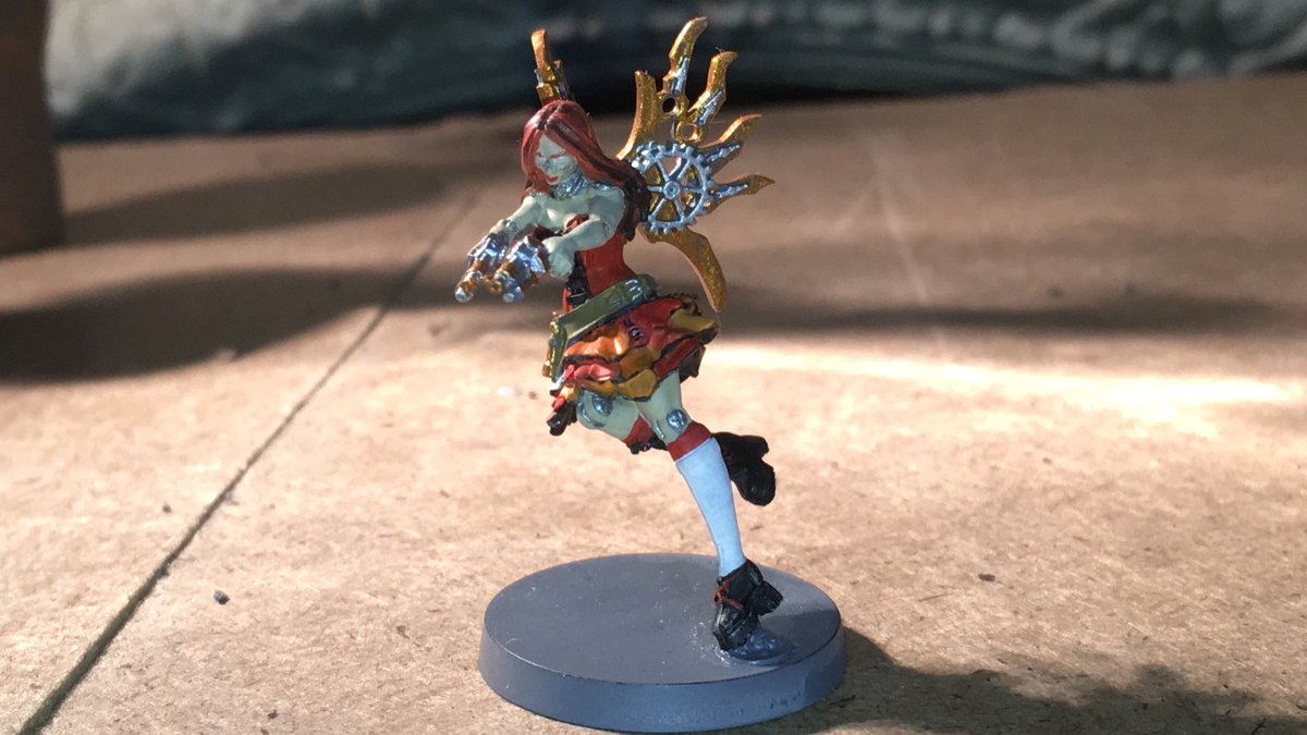 NRByerley's tweet photo. Paint job on the alternate Parvati sculpt for @AristeiaTheGame  finished for my partner. @zedaej posted a much better photo of her not too long ago! #miniaturepainting #CorvusBelli https://t.co/HCZu2Xb5Wz
