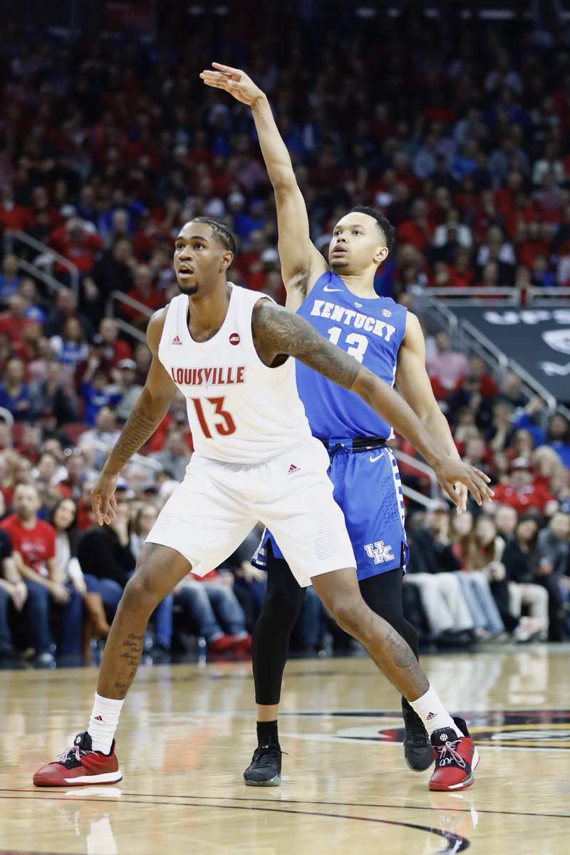 KentuckyMBB's tweet photo. First 20 minutes in and it seems like we may enjoy this road thing a little bit. But got 20 more to go. Only going to get tougher. 

#BeatLouisville https://t.co/COW8o4zEoO