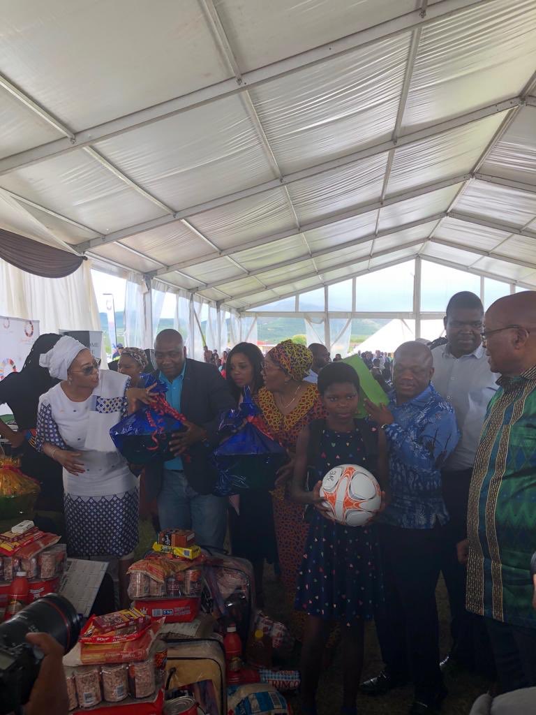 media_khayan's tweet photo. #FatherOfTheMasses Father to the Fatherless, just keeps doing it again and again,year in year out without fail #Siyabonga #Msholozi, JGZ Education Trust and JZ Foundation. Umsebenzi wenu uyancomeka #Huntshuuuuu Mr #PresidentZuma #BuyaMsholozi2019 #ZumaLegalFees #HandsOffZuma https://t.co/BjsX9rC7RI
