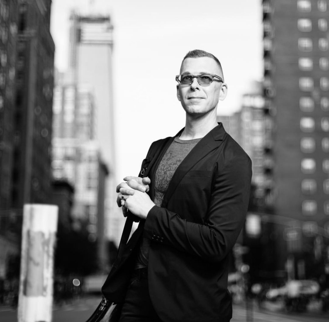 It’s the last Saturday of 2018!
Lets celebrate with some live jazz...
The #DavidGibson Organ Quartet opens at 7:30PM followed by 
#JasonProver and the Sneak Thievery Orchestra at 10:30PM! 🎶
Photo by <a href="/jazzaddikt/">jazzaddikt</a>