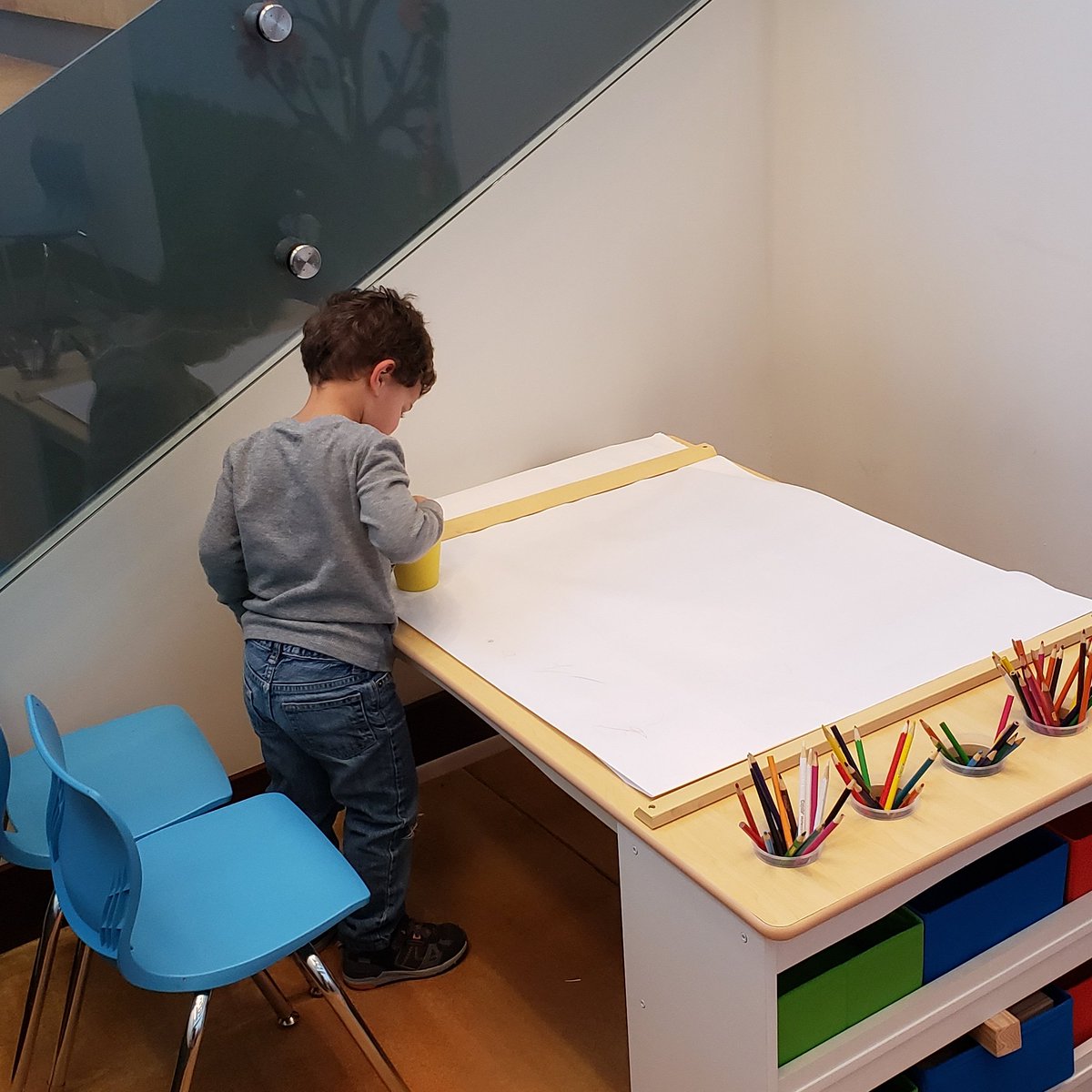 lifeclearhazy's tweet photo. Was able stop by the @NBMAA &amp; take an art break w/the family. Saturdays are free until noon. We identified colors, fruits, &amp; objects in the artworks. There is always something to explore at the #museum.

#weekend #parenthood #dadlife #explore #creative #toddler #art https://t.co/3CMELwVZn3