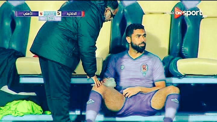 الصورة دي بتتكلم الصورة دي انا عارفها كويس تعبيرات وش فتحي هي تعبيرات وش شخص حزين مش عايز ولا قادر يسمع الشخص اللي بيكلمه لانه مش مصدق ولا واثق في كلامه . الصورة دي كلها عدم ثقة وعدم اقتناع

 #جهاز_طبي_يا_خطيب