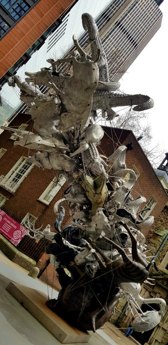 This statue in London must be a homage to <a href="/KatamariDamacy/">KatamariDamacy</a> 😎🤗🤩