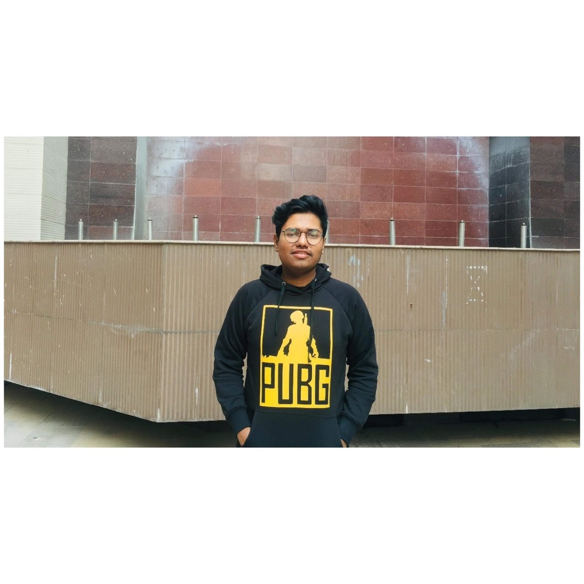 MubtasinRahman's tweet photo. #streetoutfit
#ragular
#NSU
#campus
#PUBG
#PUBGplayer https://t.co/LeZDOvfglm